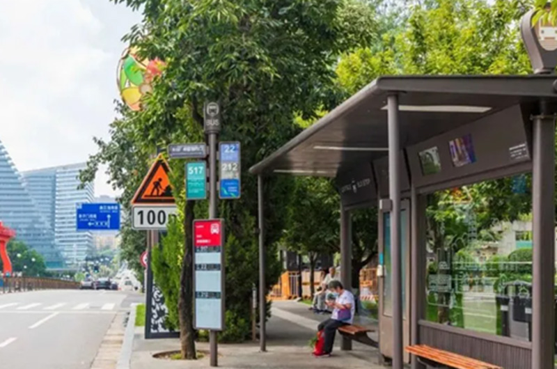 新式港灣式不銹鋼公交候車亭裝點曲江之美